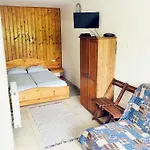 Dorka Vendeghaz 公寓